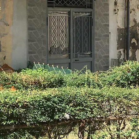 לינה וארוחת בוקר Casa Donnaregina